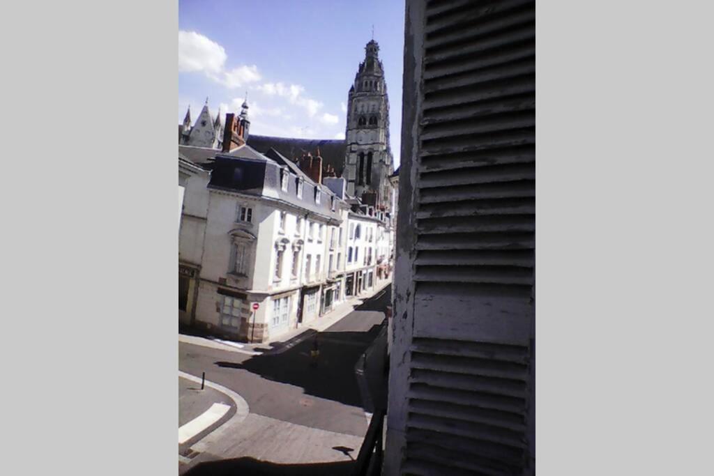Meuble Tourisme Classe 1 Etoile - Coeur De Ville Quartier Cathedrale Tours Exterior photo